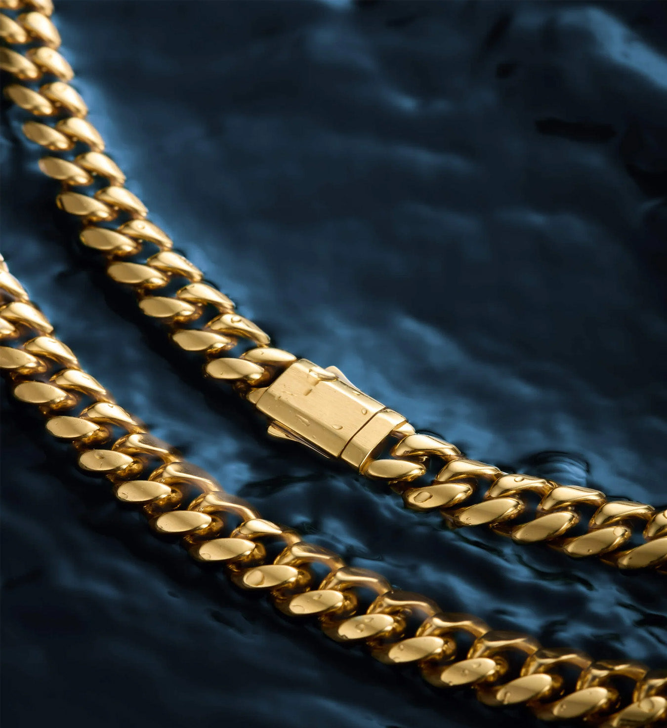 GOLD CUBAN CHAIN